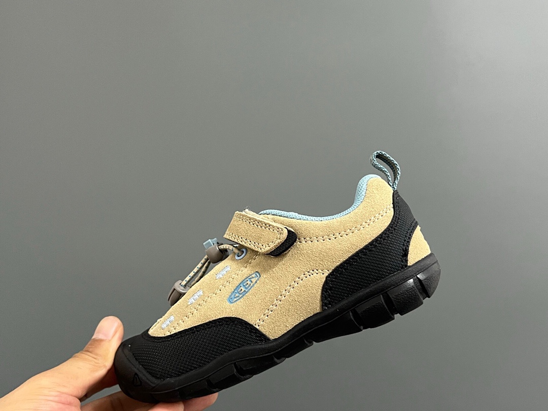 图片[4]-高版本 新配色 KEEN 新配色户外儿童登山鞋 尺码：24-37码 祖国版YYDS 新配色好好看😍 优质麂皮面料，轻微防水💧 魔术贴➕松紧带设计，穿脱方便✔️ 橡胶耐磨防滑大底，脚感超赞👍🏻-选品中心