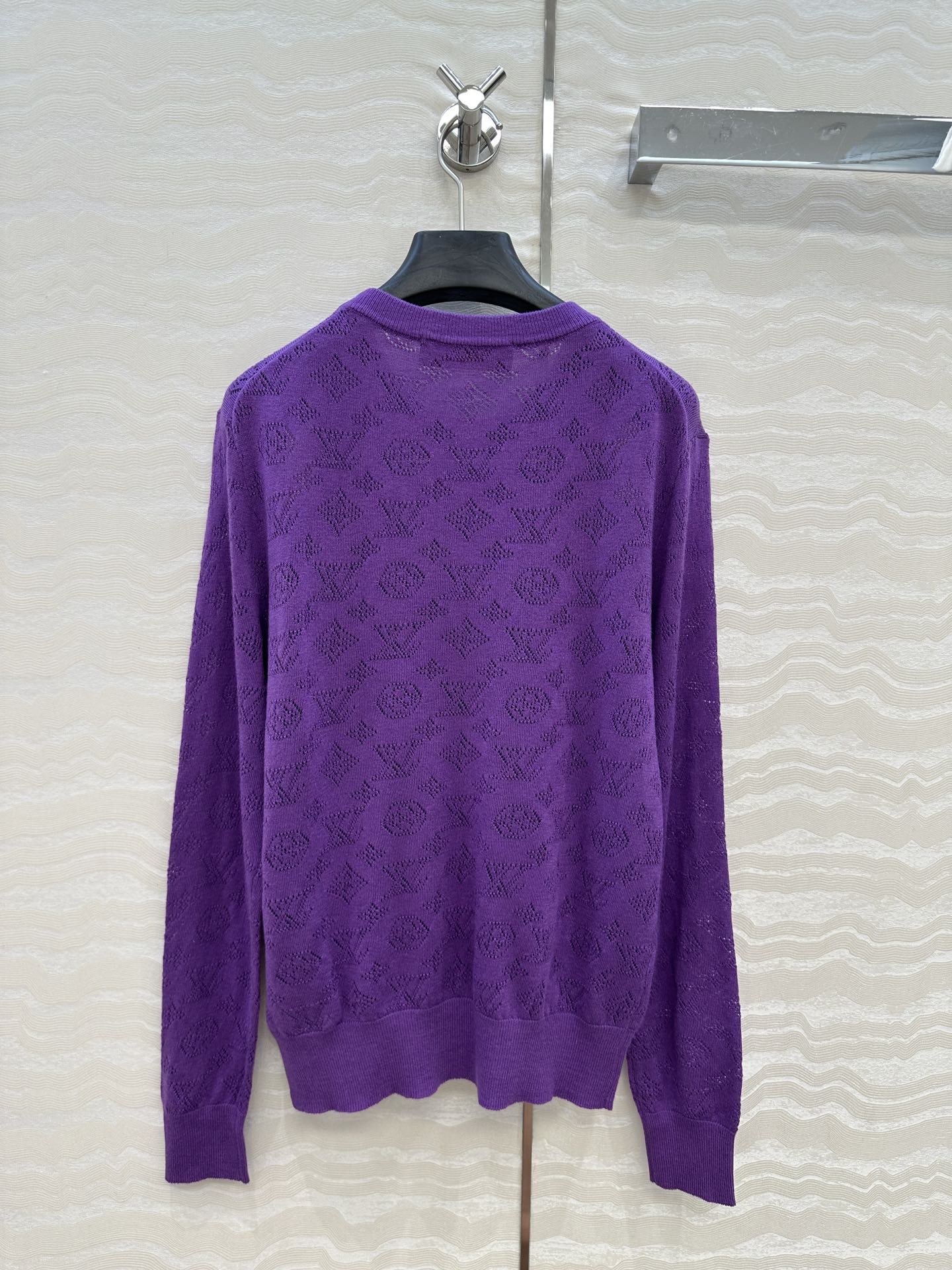 独家首发❤️原单品质！Monogram花㚏针织圆领毛衣！18针瑞士机重工定位缕空嵌花工艺贯穿时髦高级感！