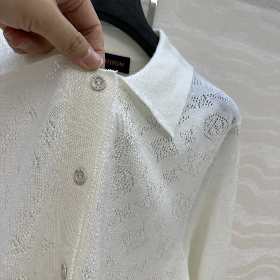 独家首发❤️原单品质！Monogram花㚏针织Polo领毛衣！18针瑞士机重工定位缕空嵌花工艺贯穿时髦高