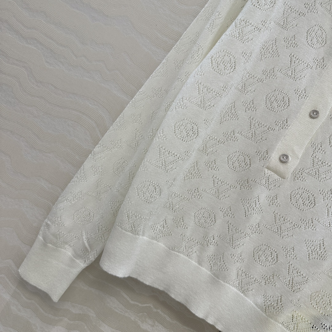 独家首发❤️原单品质！Monogram花㚏针织Polo领毛衣！18针瑞士机重工定位缕空嵌花工艺贯穿时髦高