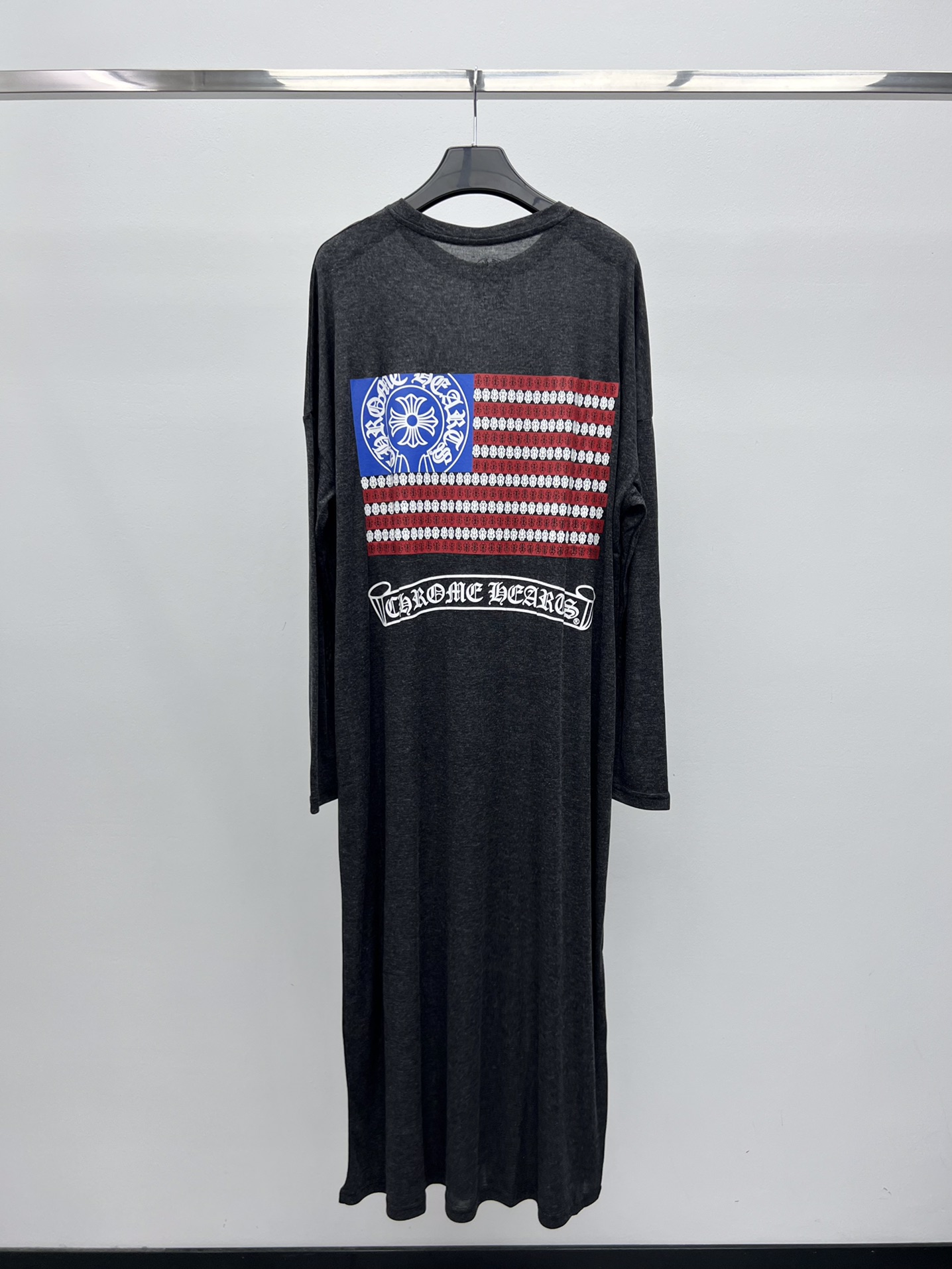 Chrome heart*梵文印花连衣裙这件真是太舒服噜 慵懒风十足超级无敌软糯轻薄 上身秒变纸片人🇺🇸