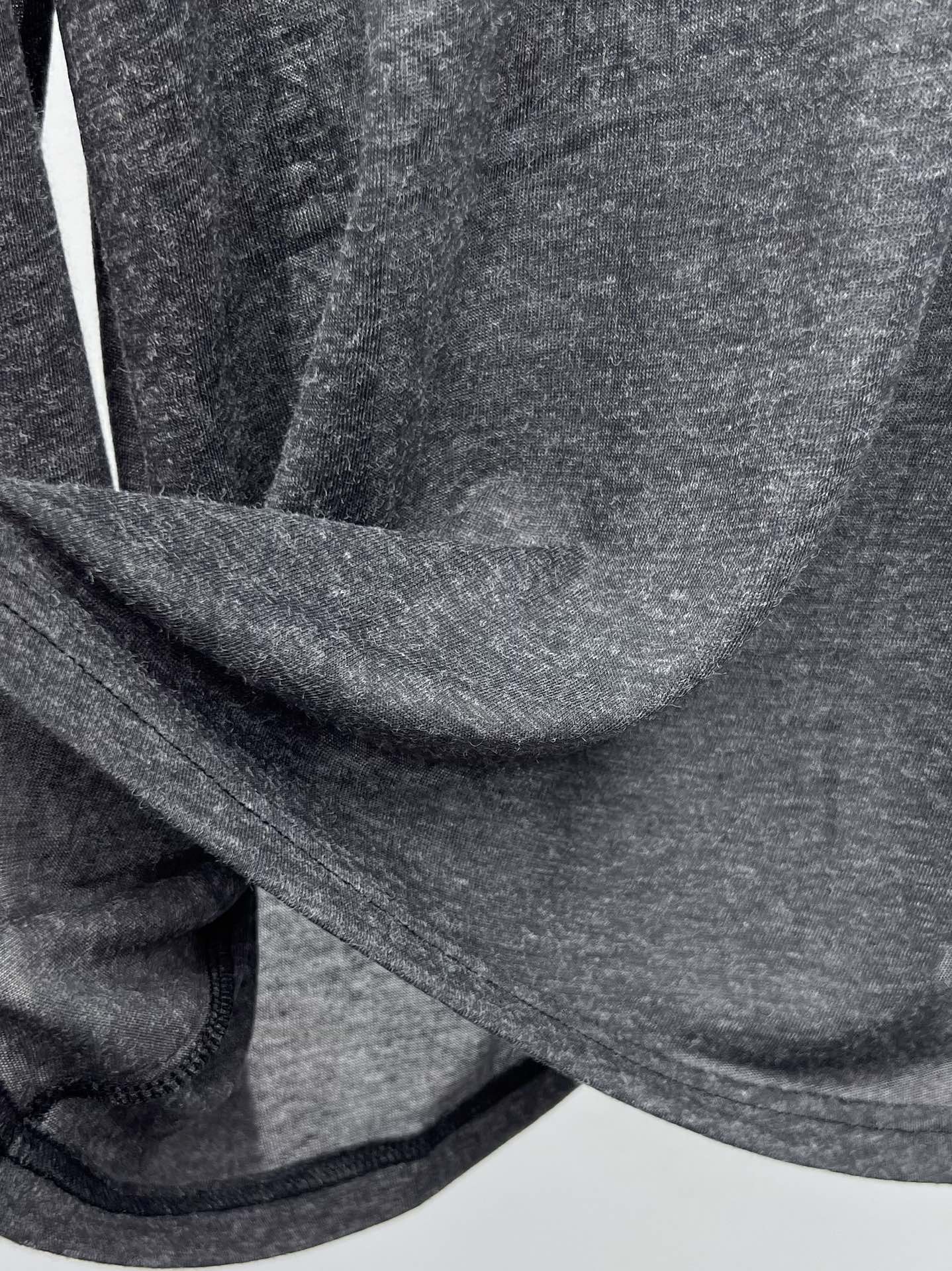 Chrome heart*梵文印花长袖T这件真是太舒服噜 慵懒风十足超级无敌软糯轻薄 上身秒变纸片人🇺🇸