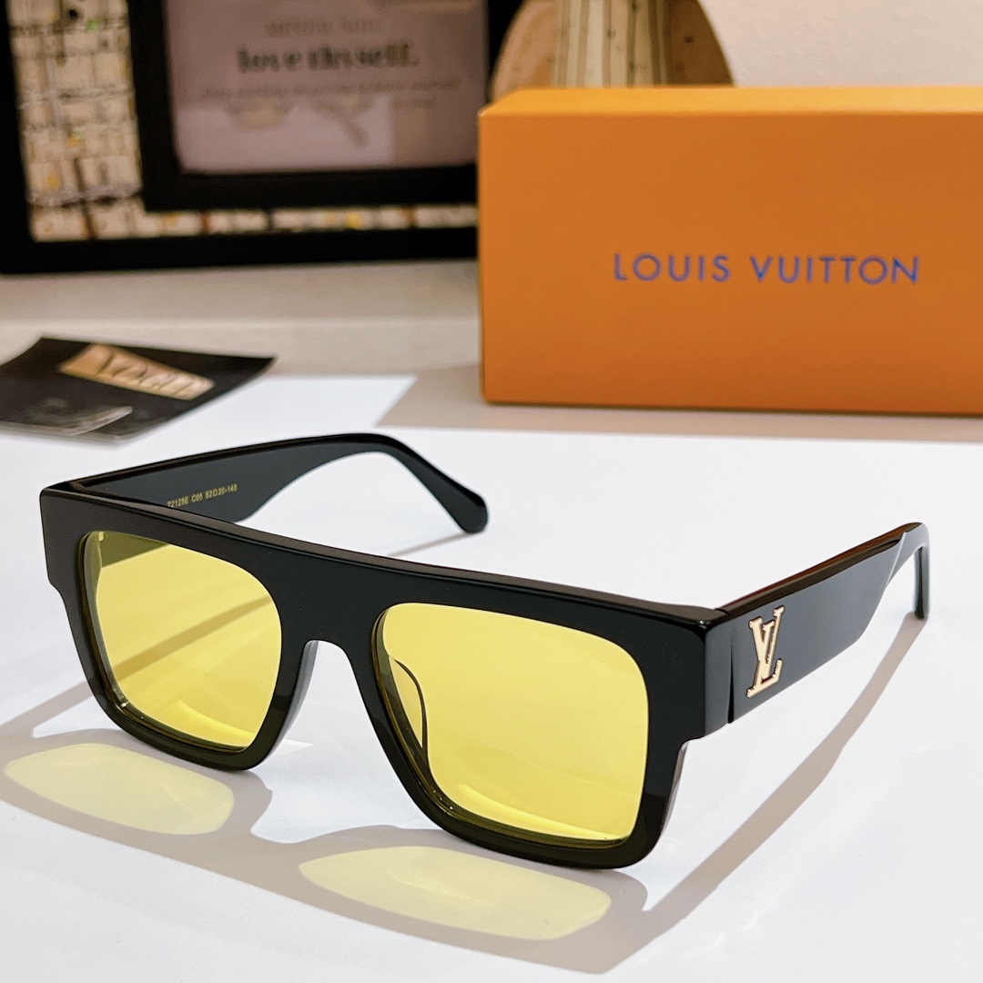 LOUIS VUITTO* MOD: Z2125W TAMAÑO: 55口18-145 🉐120