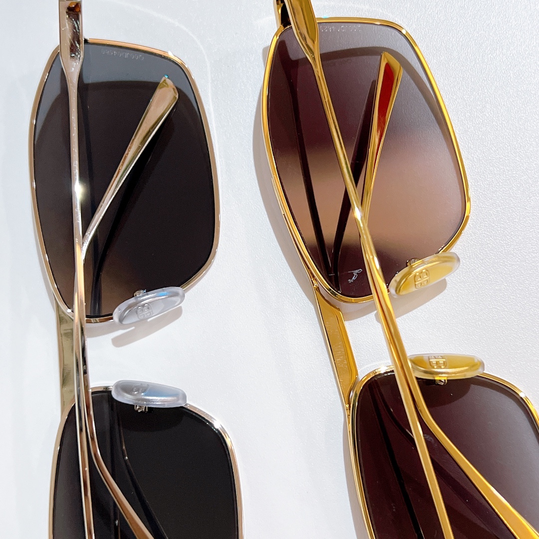 Balenciag*MODEL：BB0416SSIZE：62口17-145🔝🔝