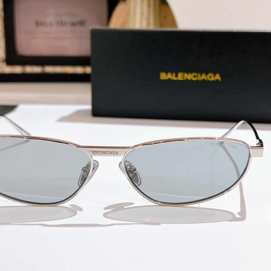 Balenciag* MODEL：BB0417S SIZE：63口15-145