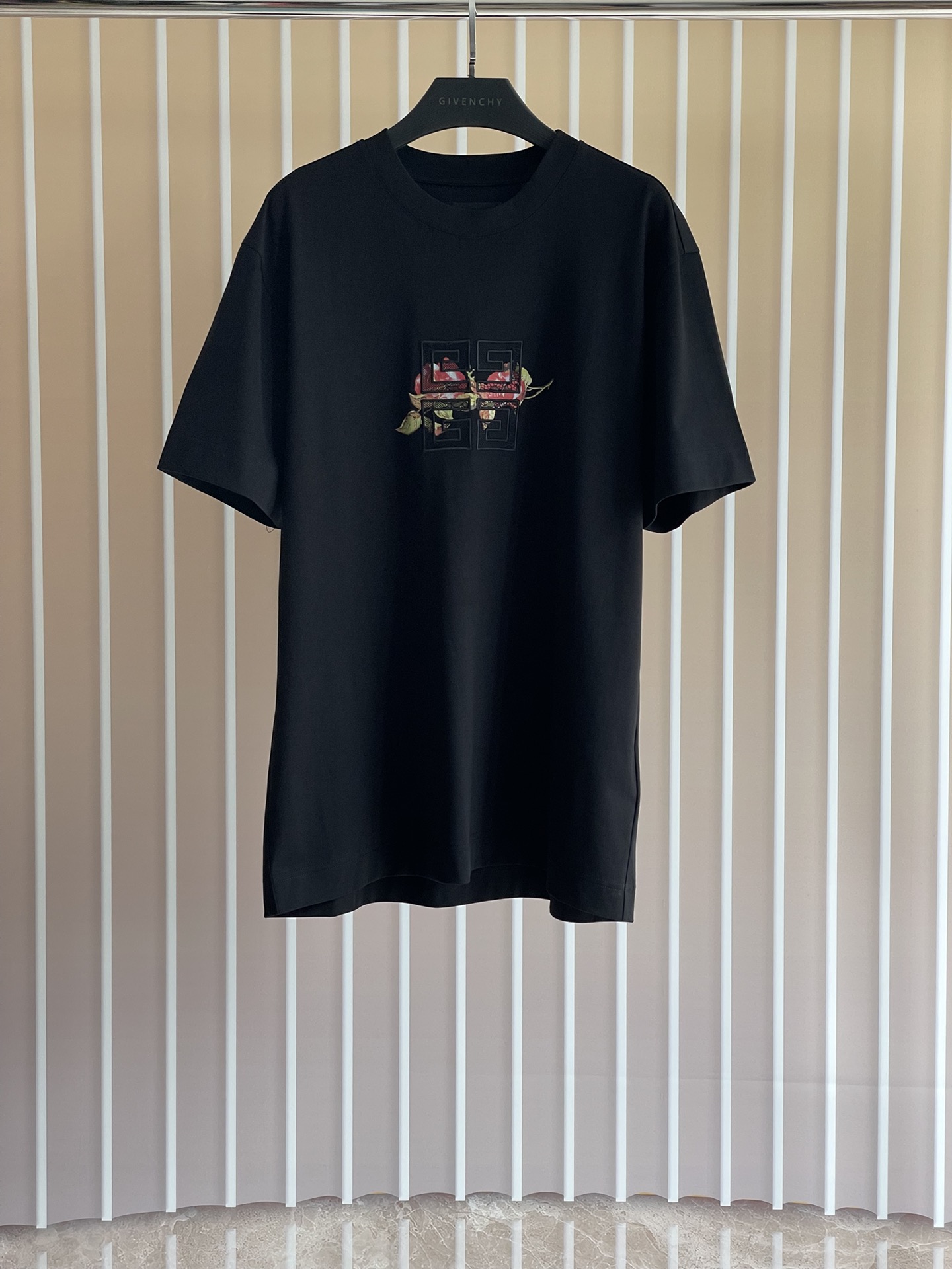 GVC 25/SS Bordado + Estampado 🌹Camiseta 200 gramos de material de algodón de doble capa Versión superior X S S Ｍ L X L…