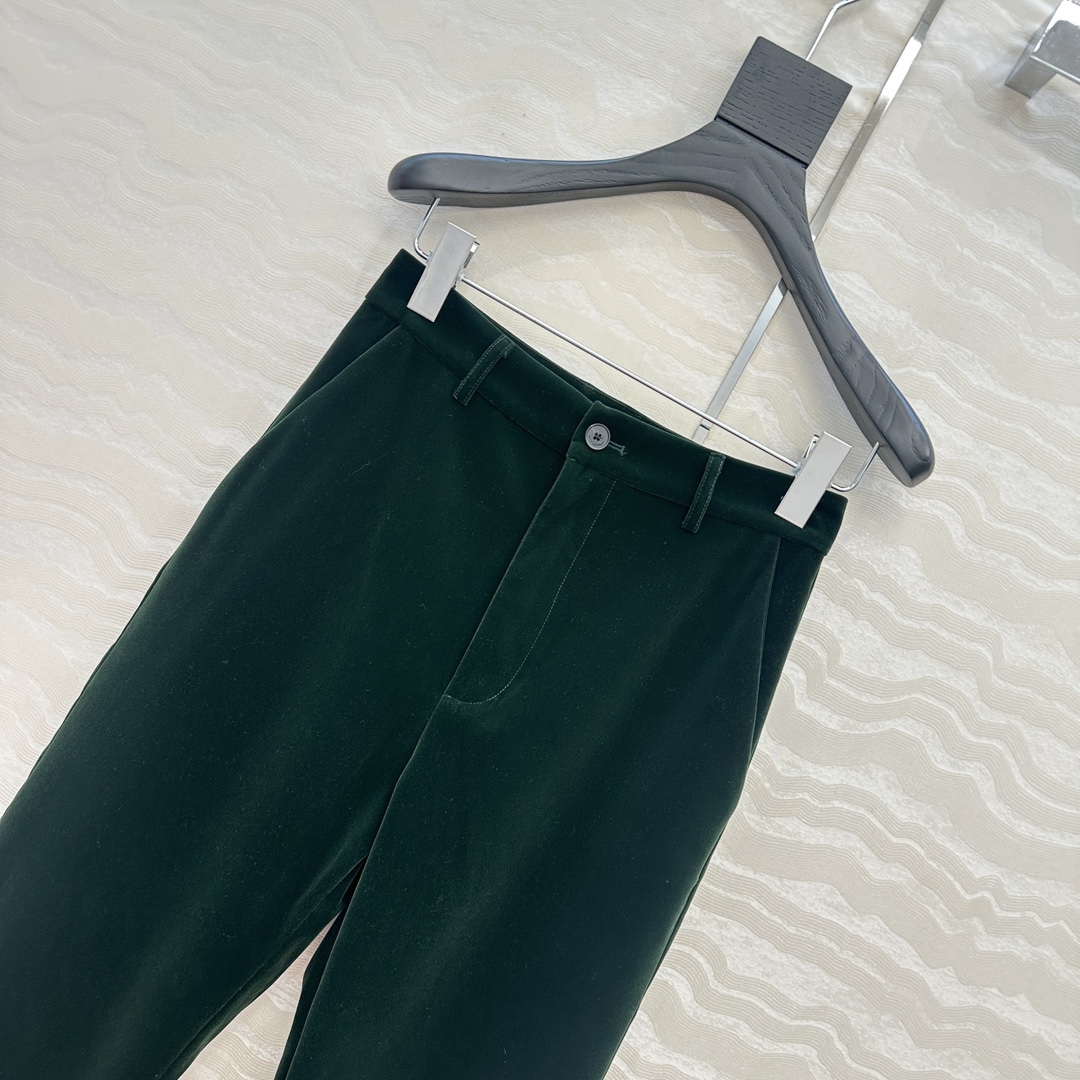 独家首发❤️原单品质，slP🆕高智感穿搭！宋佳同款！时髦精丝绒直筒裤！极简主义立体裁剪小直筒九分裤！复古