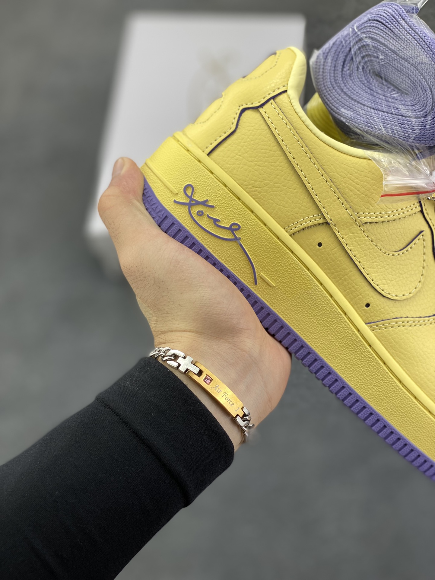 图片[6]-Nike Air Force 1 Low 科比 原楦头原纸板 打造纯正空军版型 专注外贸渠道 全掌内置蜂窝气垫 原盒配件 原厂中底钢印、拉帮完美 货号：HV9408-700 尺码：36 36.5 37.5 38 38.5 39 40 40.5 41 42 42.5 43 44 44.5 45-选品中心