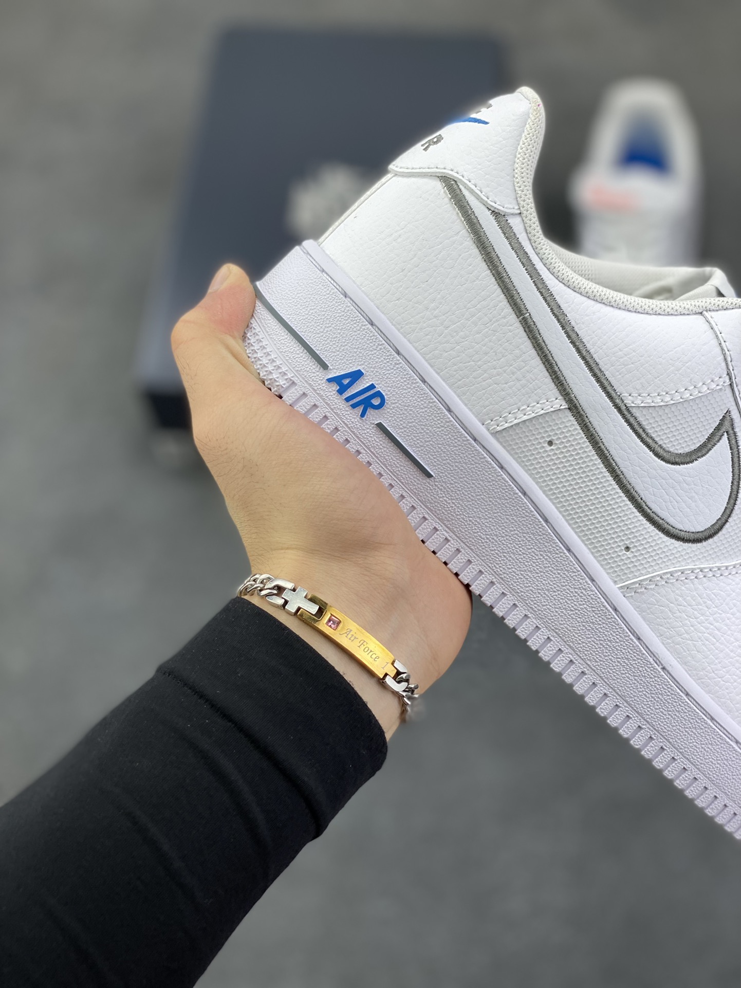 图片[6]-Air Force 1 Nike Low 米色 原楦头原纸板 打造纯正空军版型 专注外贸渠道 全掌内置蜂窝气垫 #原盒配件 原厂中底钢印、拉帮完美 货号：IB7677-100 尺码：36 36.5 37.5 38 38.5 39 40 40.5 41 42 42.5 43 44 44.5 45-选品中心