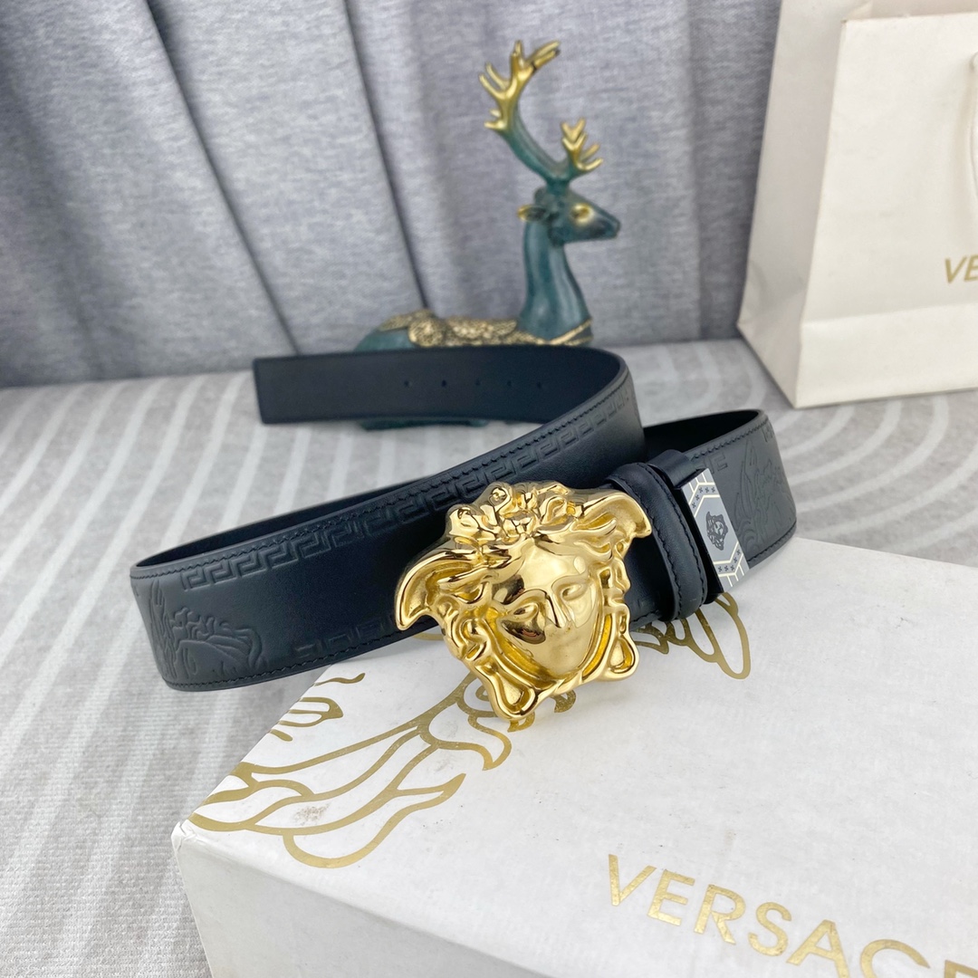 范思哲💕 特种皮腰带系列 ，原厂五金精品不锈钢扣，手感柔软舒适 宽3.8CM。