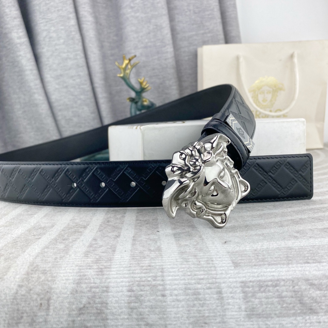 范思哲💕 特种皮腰带系列 ，原厂五金精品不锈钢扣，手感柔软舒适 宽3.8CM。