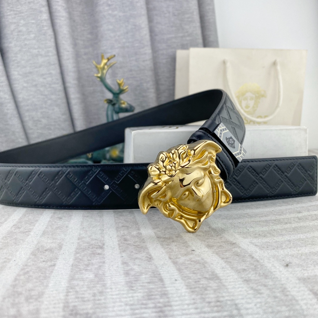 范思哲💕 特种皮腰带系列 ，原厂五金精品不锈钢扣，手感柔软舒适 宽3.8CM。