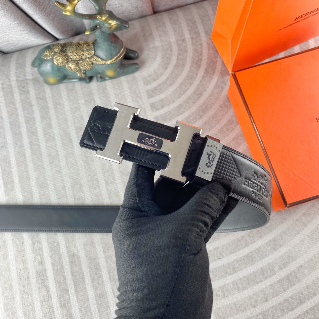 爱马仕💕 特种皮腰带系列 ，原厂五金精品不锈钢扣，手感柔软舒适 宽3.8CM。