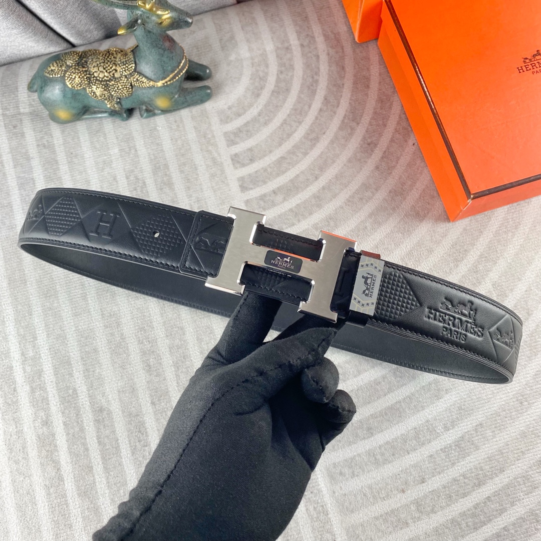 爱马仕💕 特种皮腰带系列 ，原厂五金精品不锈钢扣，手感柔软舒适 宽3.8CM。