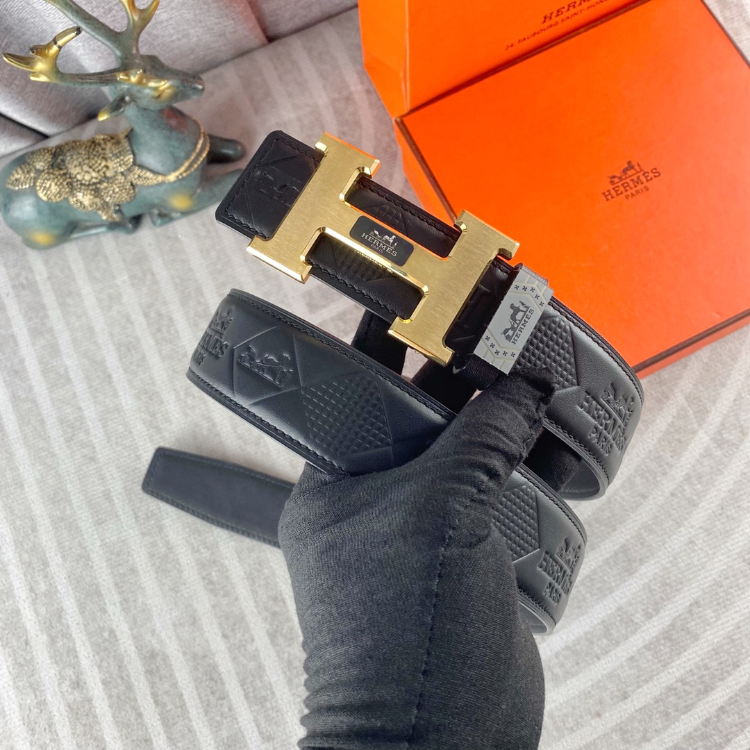 爱马仕💕 特种皮腰带系列 ，原厂五金精品不锈钢扣，手感柔软舒适 宽3.8CM。
