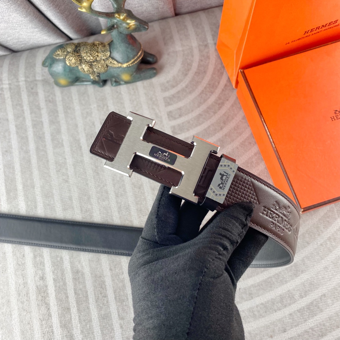 爱马仕💕 特种皮腰带系列 ，原厂五金精品不锈钢扣，手感柔软舒适 宽3.8CM。
