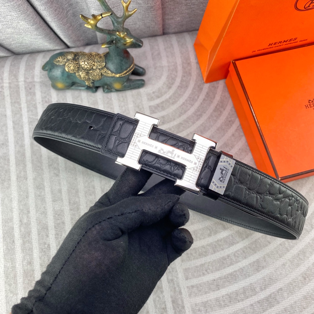 爱马仕💕 特种皮腰带系列 ，原厂五金精品不锈钢扣，手感柔软舒适 宽3.8CM。