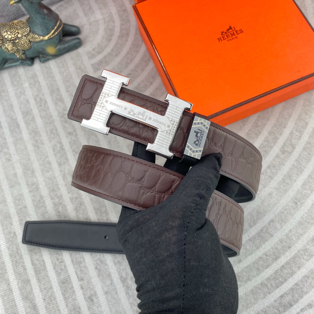爱马仕💕 特种皮腰带系列 ，原厂五金精品不锈钢扣，手感柔软舒适 宽3.8CM。