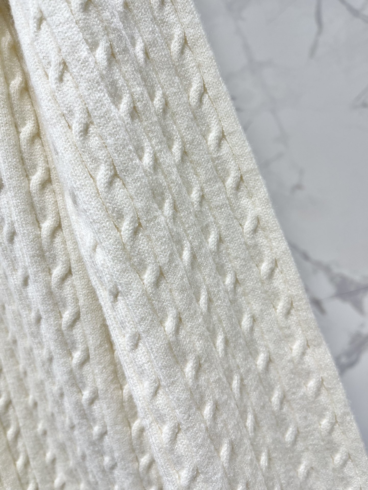 Polo * 拉夫劳伦秋季罗纹针织衫秋天第一件心动单品必须安利给你们👇🏻Polo和拉夫劳伦联名的这款罗纹