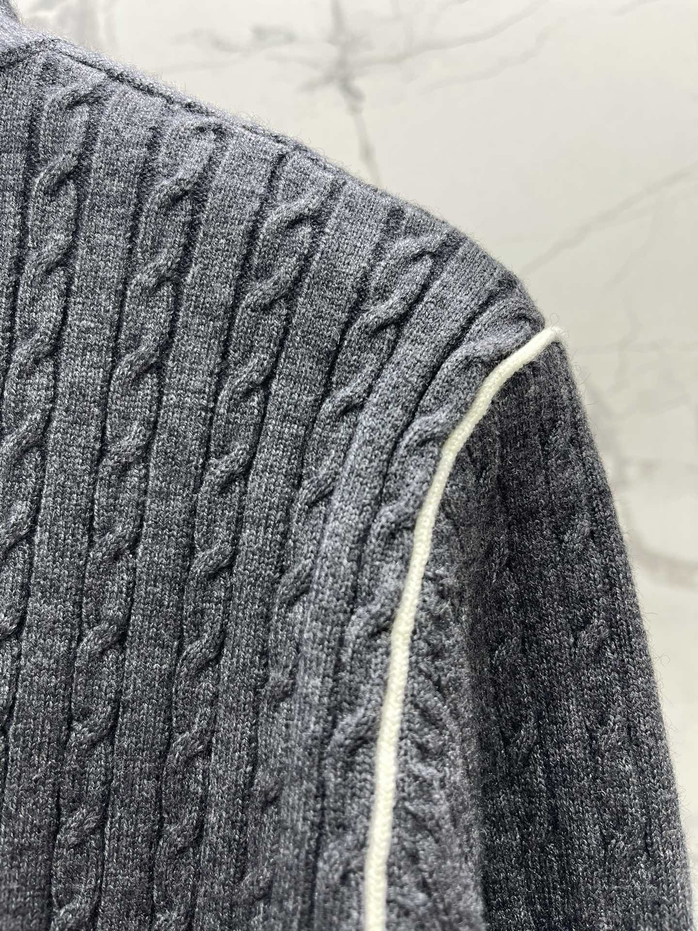 Polo * 拉夫劳伦秋季罗纹针织衫秋天第一件心动单品必须安利给你们👇🏻Polo和拉夫劳伦联名的这款罗纹