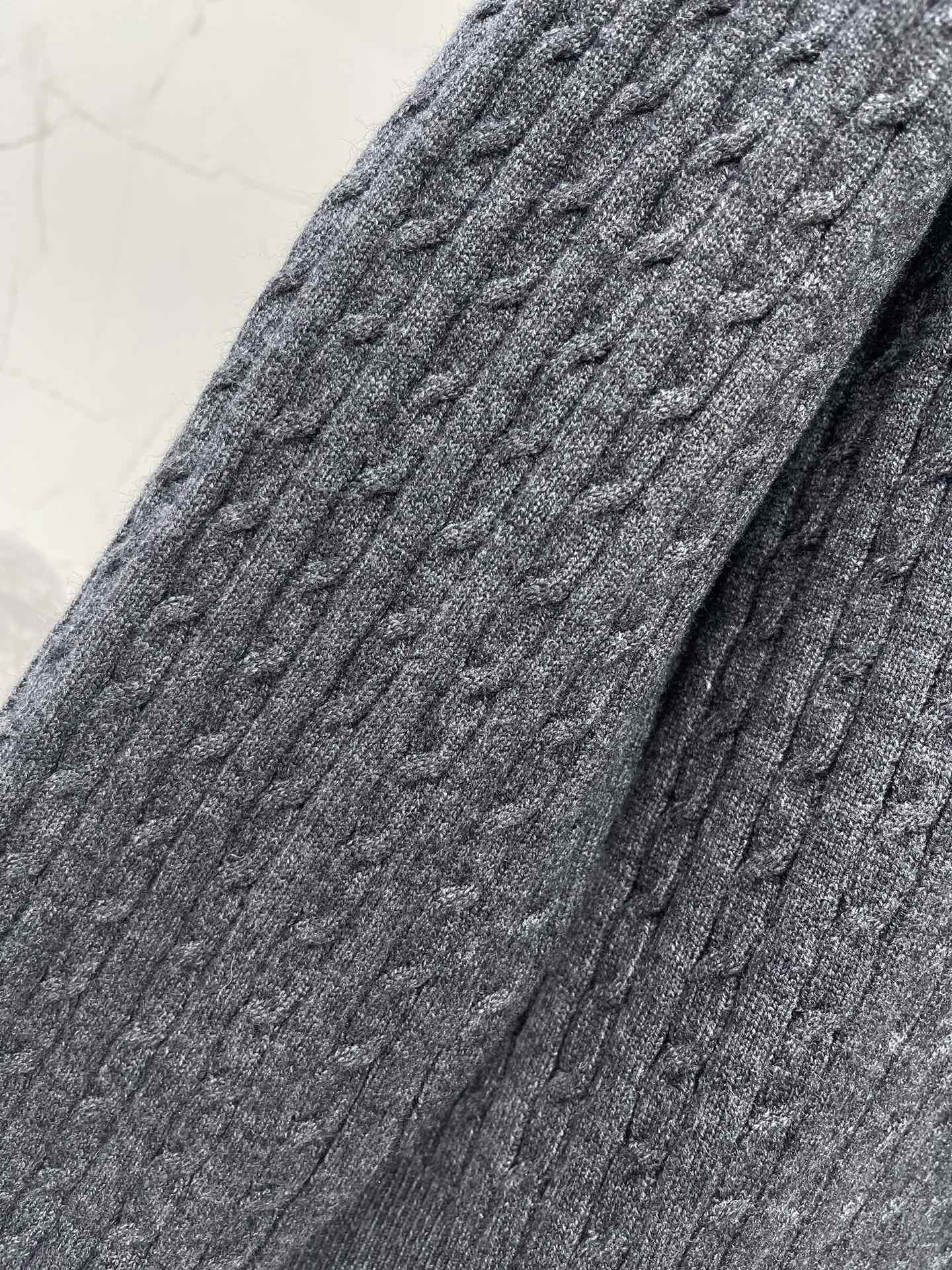 Polo * 拉夫劳伦秋季罗纹针织衫秋天第一件心动单品必须安利给你们👇🏻Polo和拉夫劳伦联名的这款罗纹