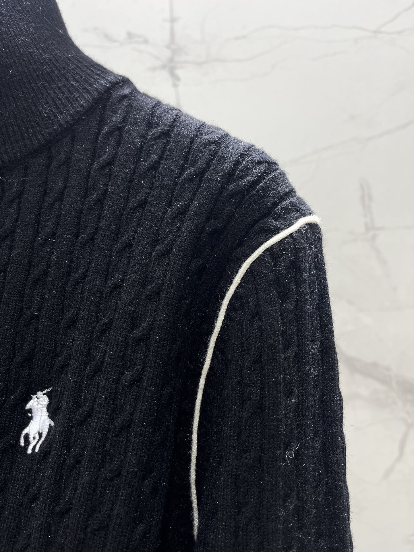 Polo * 拉夫劳伦秋季罗纹针织衫秋天第一件心动单品必须安利给你们👇🏻Polo和拉夫劳伦联名的这款罗纹