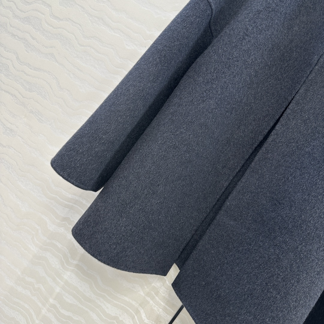 独家首发❤️高端品质！Riw风高智感穿搭！长期主义经典羊绒长款大衣外套！定制70羊毛10羊绒毛呢面料质感