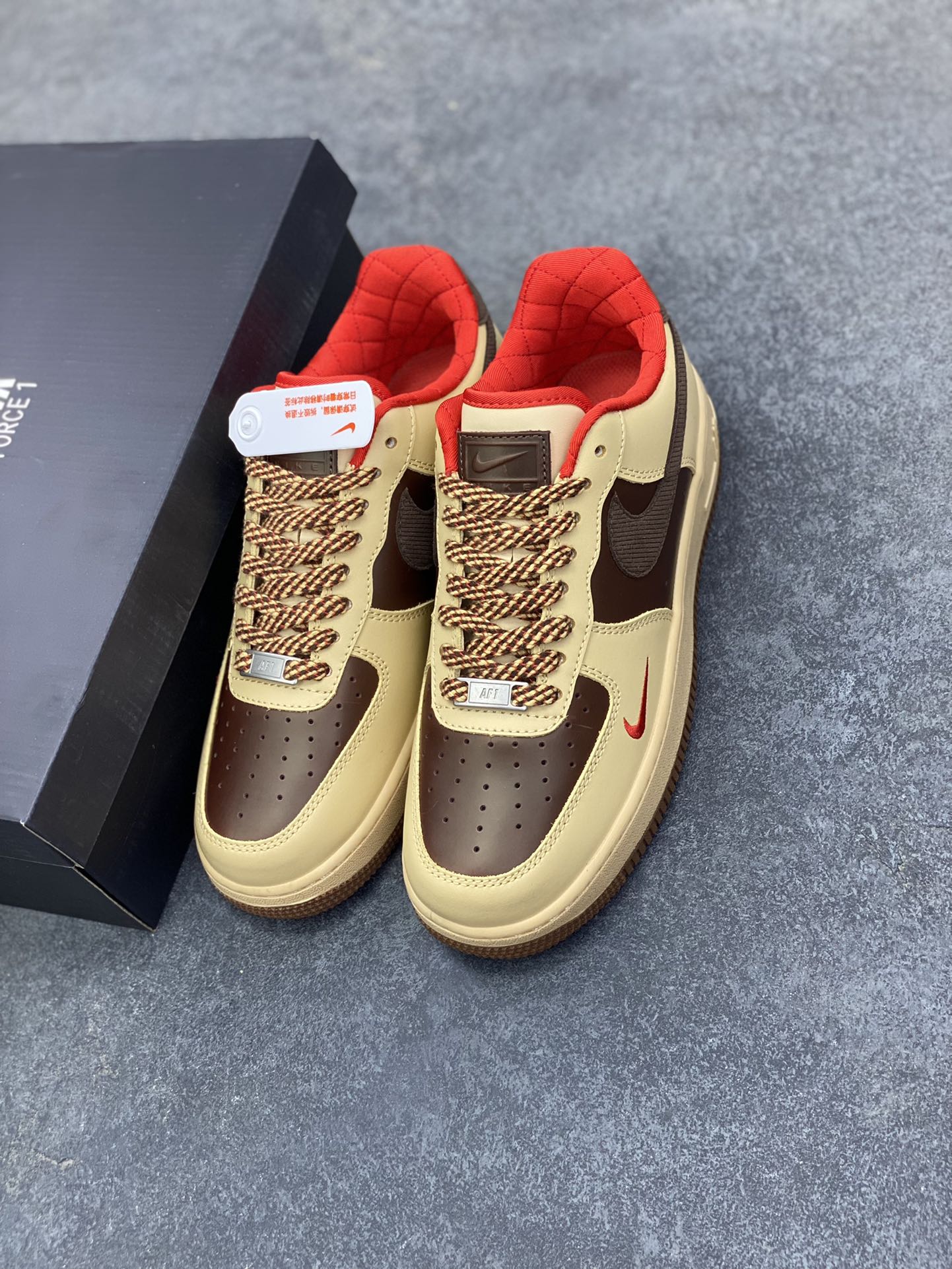 图片[8]-福利特价 Air Force 1\’ 07 棕红 原楦头原纸板 打造纯正空军版型 专注外贸渠道 全掌内置蜂窝气垫 #原盒配件 原厂中底钢印、拉帮完美 货号：HQ3447-222 尺码：36 36.5 37.5 38 38.5 39 40 40.5 41 42 42.5 43 44 44.5 45-选品中心