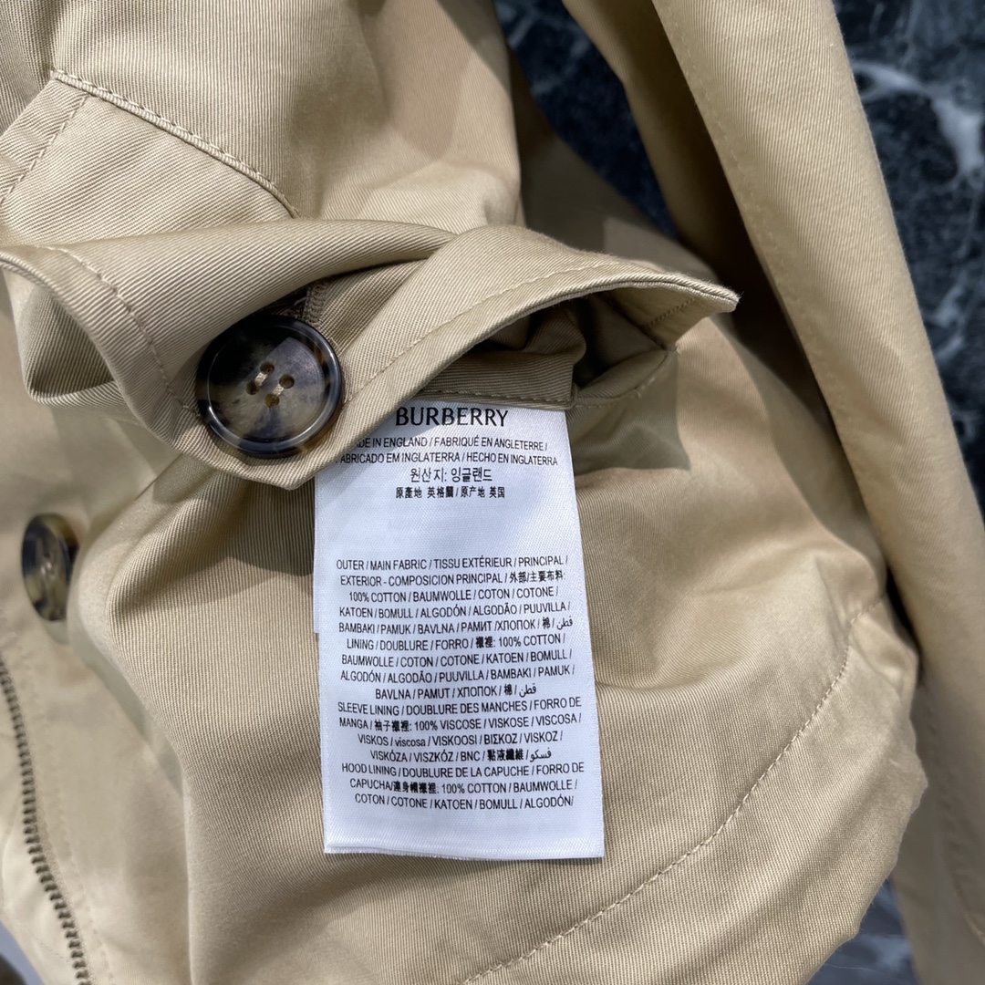 BBR 25秋冬新款 英伦风连帽夹克外套 适配秋冬休闲穿搭下摆双口袋立体剪裁容量增加更吸睛时髦 穿搭时髦