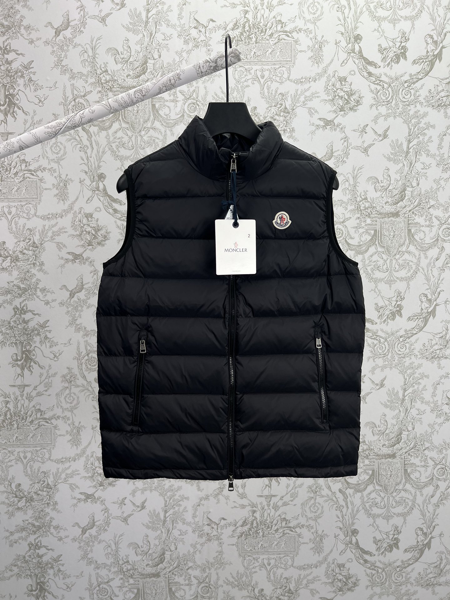 Moncler 25ss nuevo chaleco de plumón con logotipo de color liso para hombre, versión alta. Tallas: 2.3.4.5.