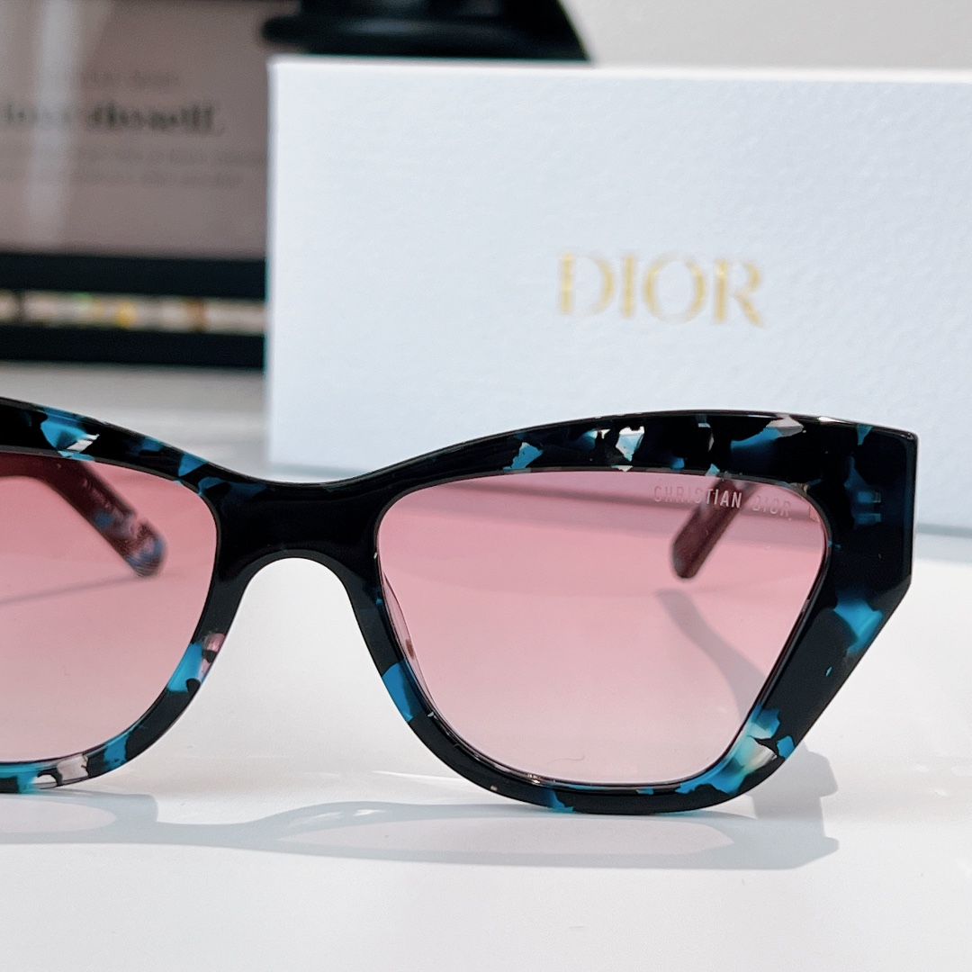 DIOR MOD:CDior B6I Tamaño:54口16 140
