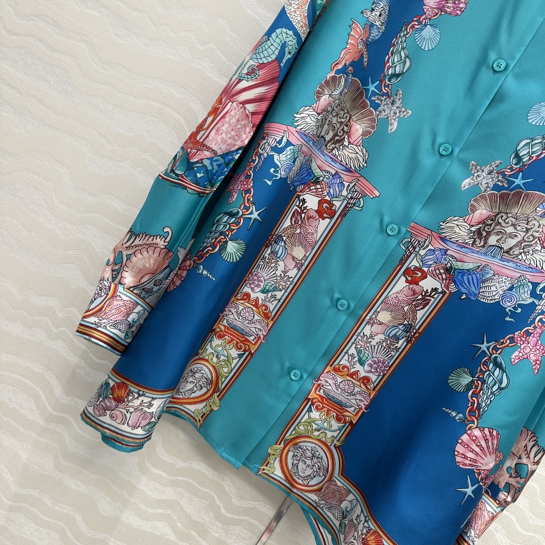 爆单推荐❤️原单品质，海洋的巴洛克人鱼🧜公主印花真丝衬衫！游鱼、珊瑚与奇异纹饰演绎深蓝魅影。100%真丝