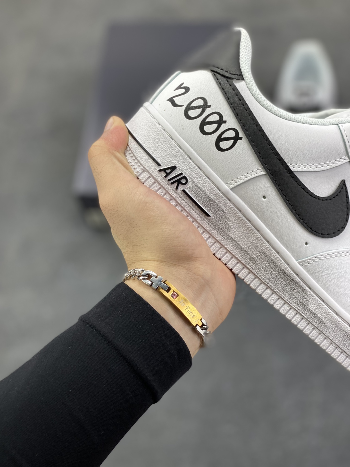 图片[6]-Nike Air Force 1 Low 空军一号低帮百搭休闲运动板鞋。柔软、弹性十足的缓震性能和出色的中底设计，横跨复古与现代的外型结合，造就出风靡全球三十多年的Force 1，直到今天还深受青睐。 货号：DD3223-100 尺码：36 36.5 37.5 38 38.5 39 40 40.5 41 42 42.5 43 44 44.5 45-选品中心