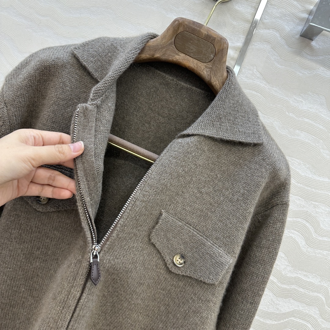 Elegant Women's Cashmere Blend Jacket - Versatile, Chic, and Comfortable 6 i1757958007 3928 4