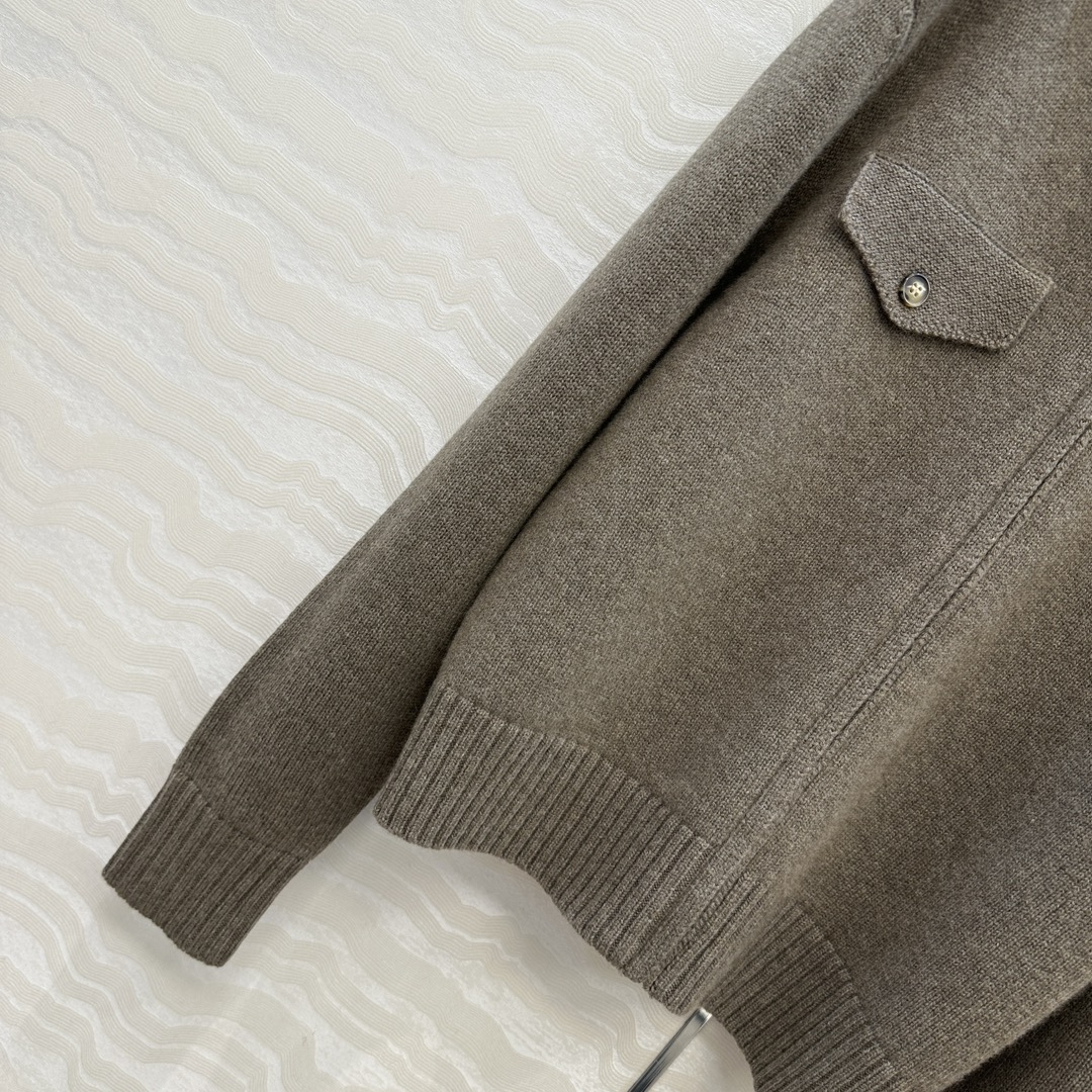 Elegant Women's Cashmere Blend Jacket - Versatile, Chic, and Comfortable 7 i1757958007 8934 5