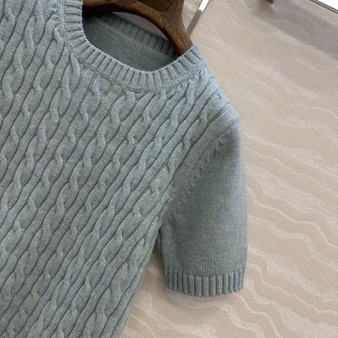 独家首发❤️高端原单品质，lP🆕高智感 老钱风穿搭气质圆领羊毛短袖上衣！品质控必入！100%进口羊毛重磅