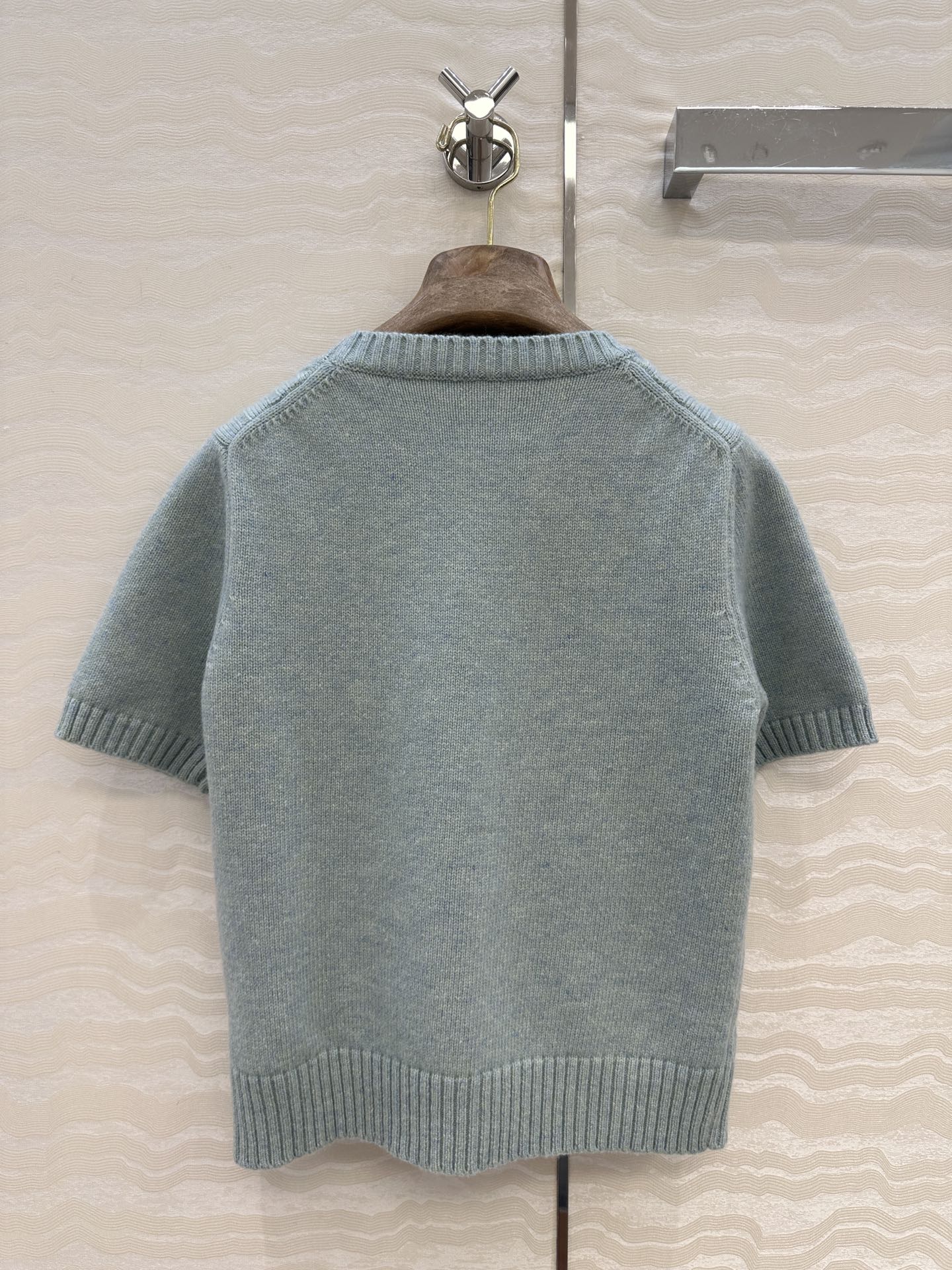 独家首发❤️高端原单品质，lP🆕高智感 老钱风穿搭气质圆领羊毛短袖上衣！品质控必入！100%进口羊毛重磅