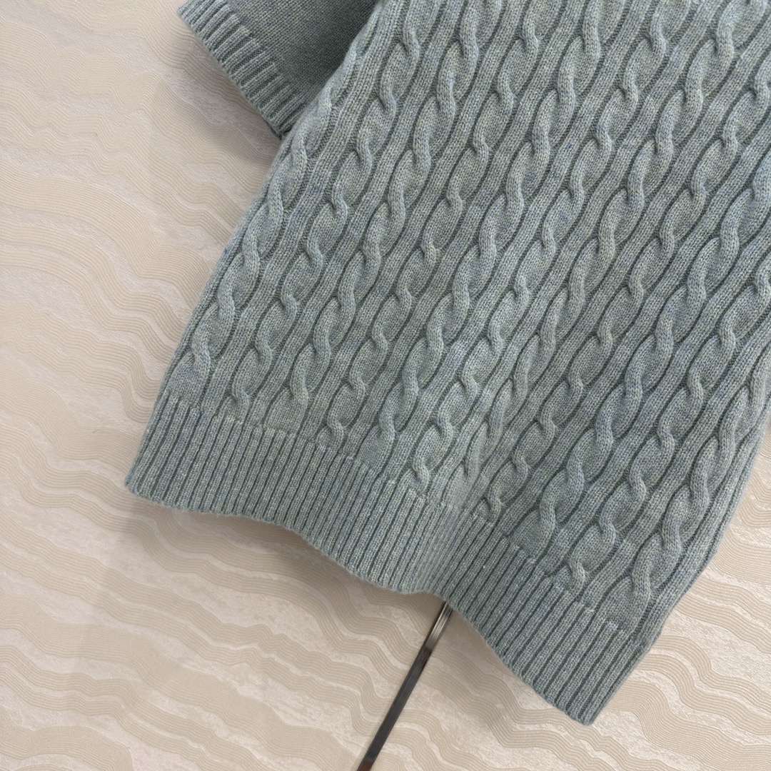 独家首发❤️高端原单品质，lP🆕高智感 老钱风穿搭气质圆领羊毛短袖上衣！品质控必入！100%进口羊毛重磅