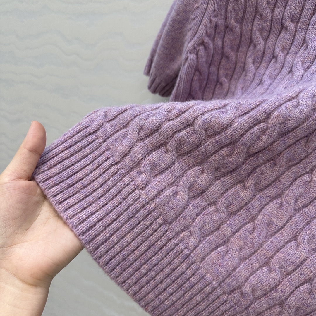 独家首发❤️高端原单品质，lP🆕高智感 老钱风穿搭气质V领羊毛外套！品质控必入！100%进口羊毛重磅克重