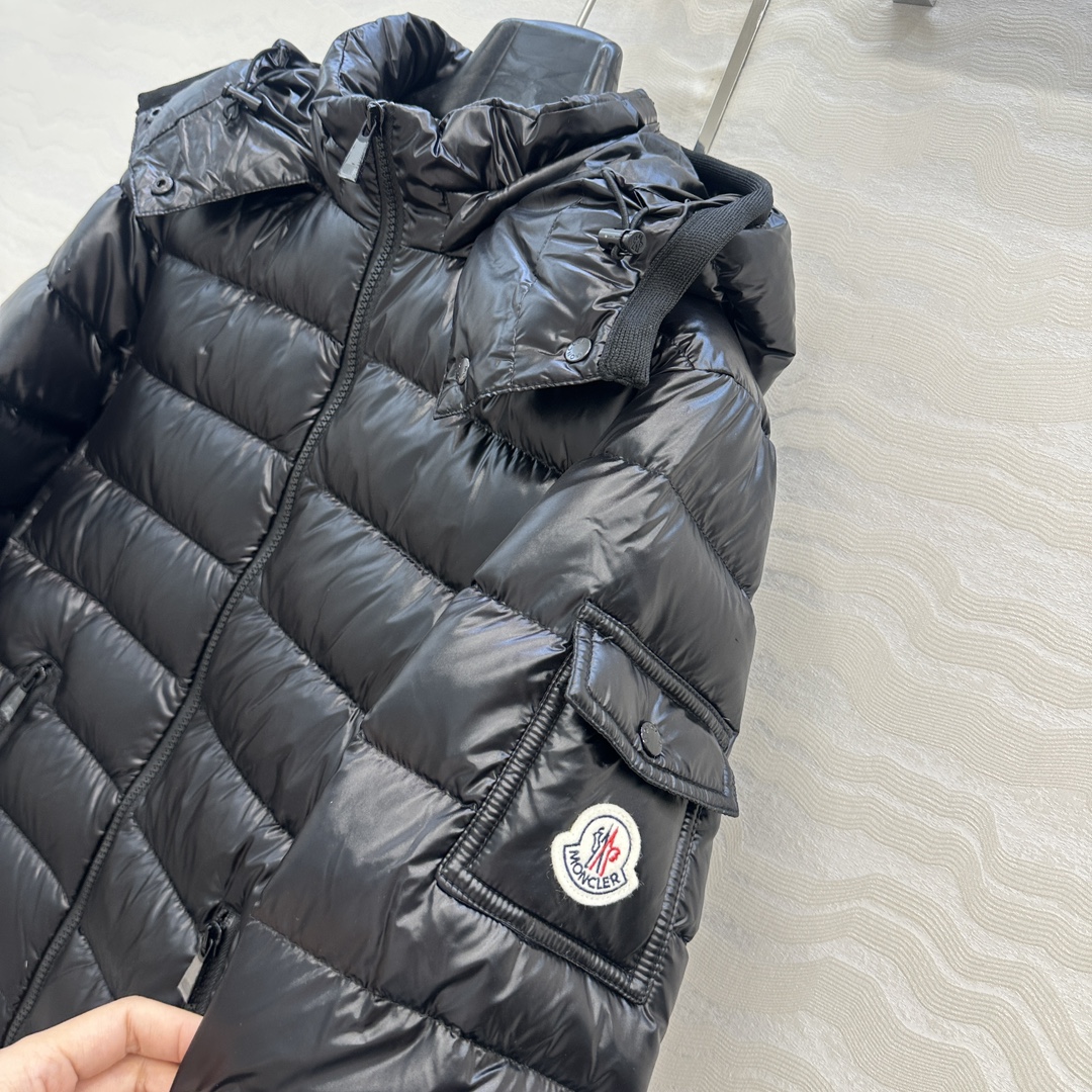 羽绒服主推款❤️原单品质Mo秋冬必入经典baby收腰羽绒服！原版定制记忆丝质感柔软细腻超赞！横排缝隙收腰