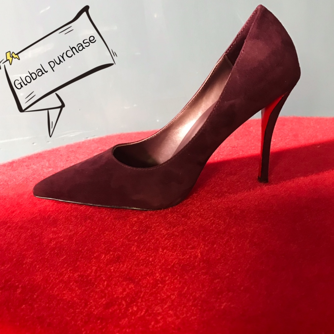 NO:337594,High-end customized autumn and winter classic series!  H10Cm, size 34-42. Genuine leather large sole, custom-made versions are not refundable or exchanged. Q18-001. Bathing wine red deer leather. Deep wine red sheepskin. Official website picture Standard European code Reference:Q18-001 Color:wine/wine Material:veau veourd Lining:goat leather Heel height:10cm Sole:leather sole Size:EUR 34-42 (US 4-11):,,christian louboutin,sheepskin,Leather soles19860909高端订制 秋冬精典款系列！ H10Cm,尺码34-42码. 真皮大底,订制款不退不换.Q18-001.澡酒红鹿皮.深酒红羊皮里.官网图 标准欧码 Reference:Q18-001 Color:wine/wine Material:veau veourd Lining:goat leather Heel heigh:10cm Sole:leather sole Size:EUR 34－42（US 4一11) :,,christian louboutin,sheepskin,Leather soles,Women's Shoes