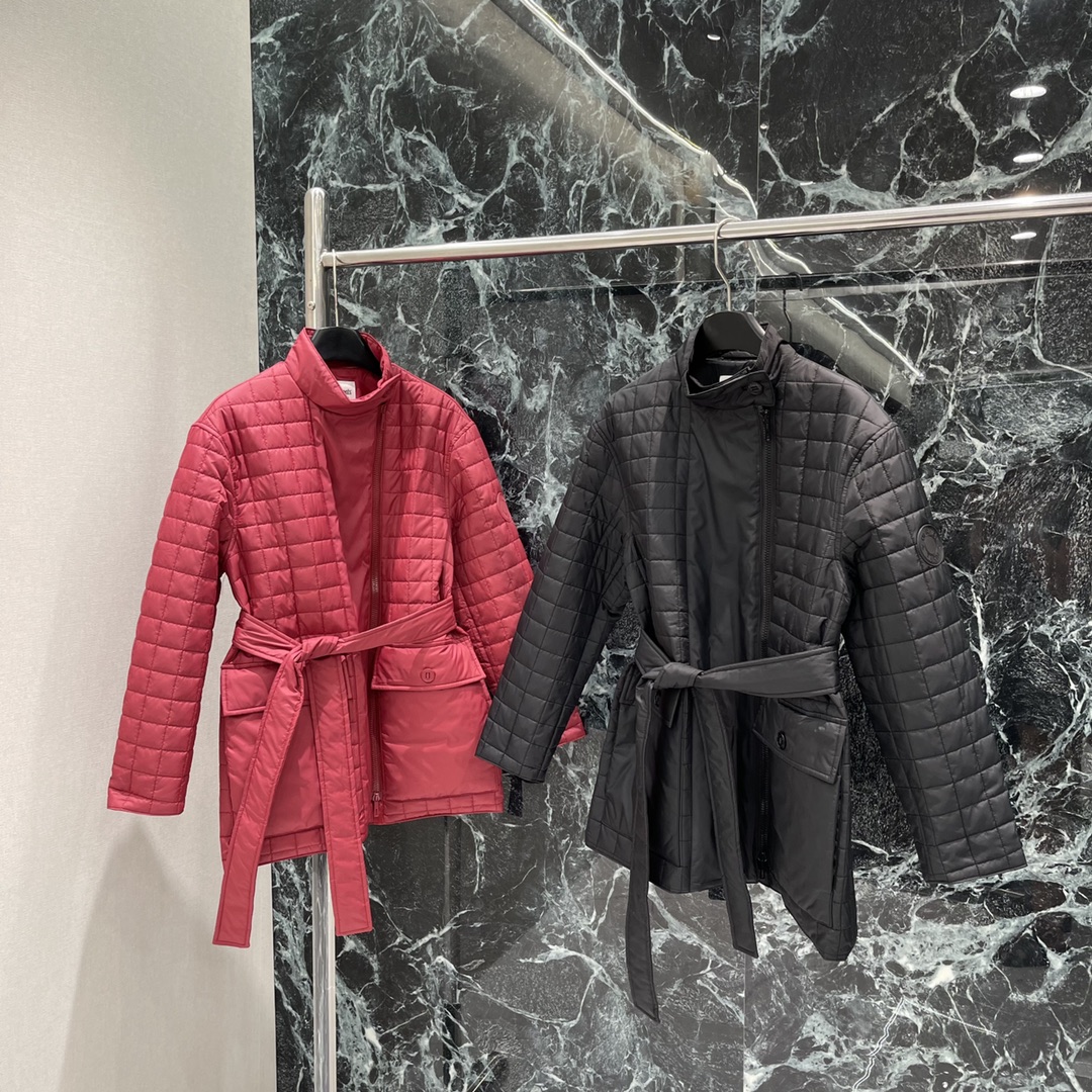 Her 25秋冬新款 立领衔缝大衣 立领拉链中长棉服外套菱格棉服经典格纹珩线工艺时尚又显瘦 改良立领设计