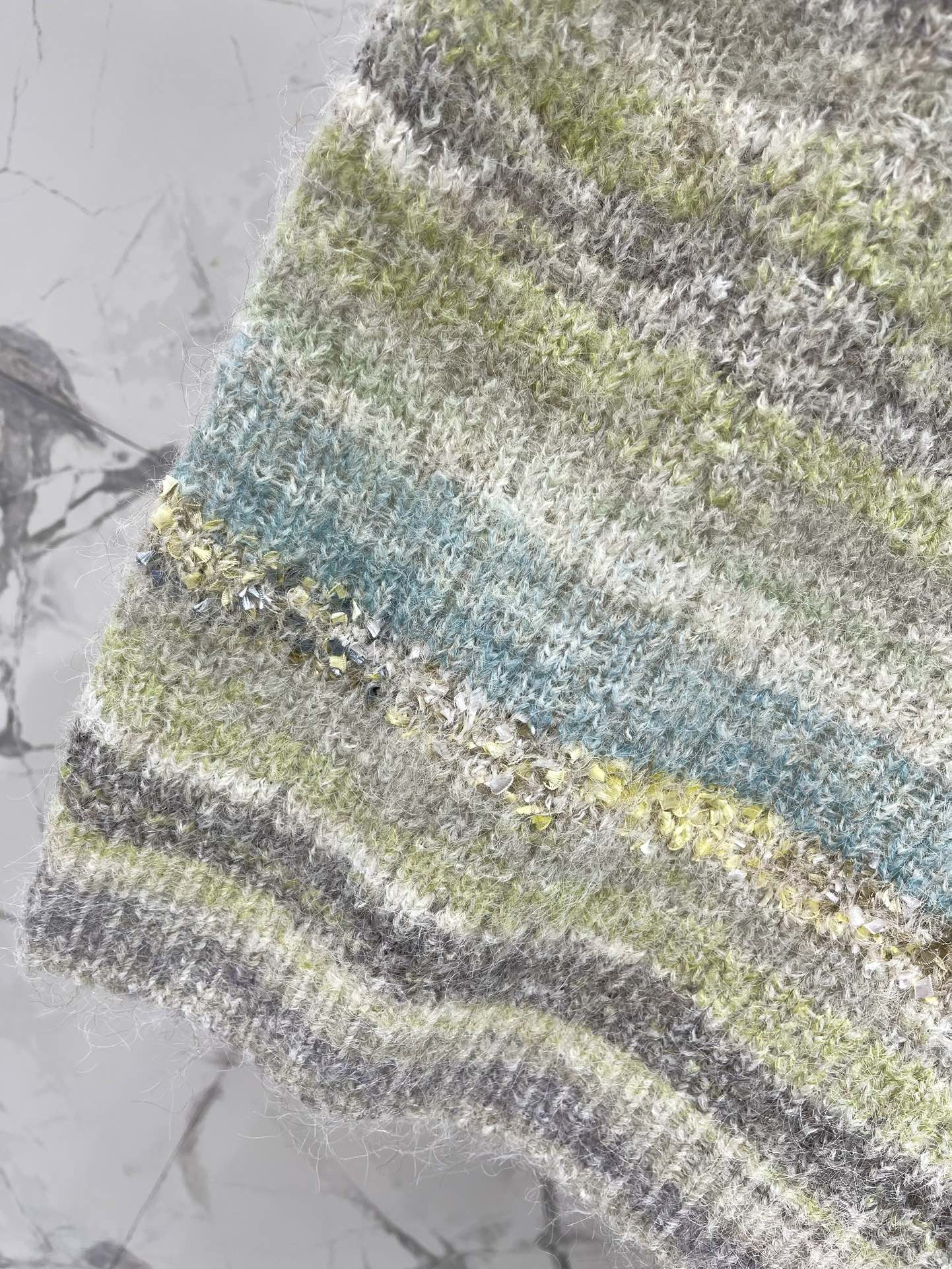 CHANEL V-Neck Gradient Mohair Sleeveless Vest - Super Slimming Design 6 i1758081469 591 4