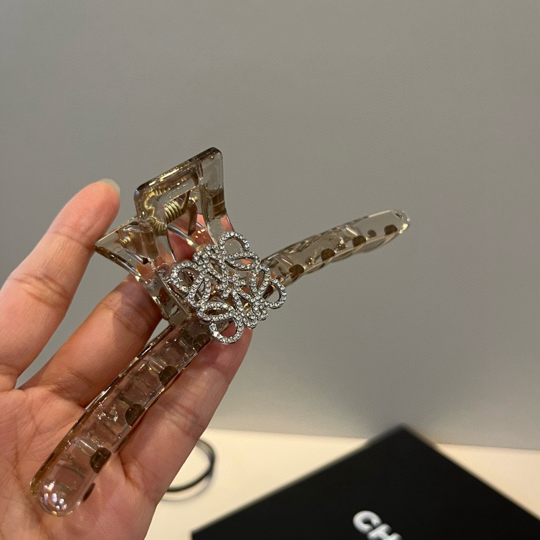 🆕LOEWE罗意威新款发夹