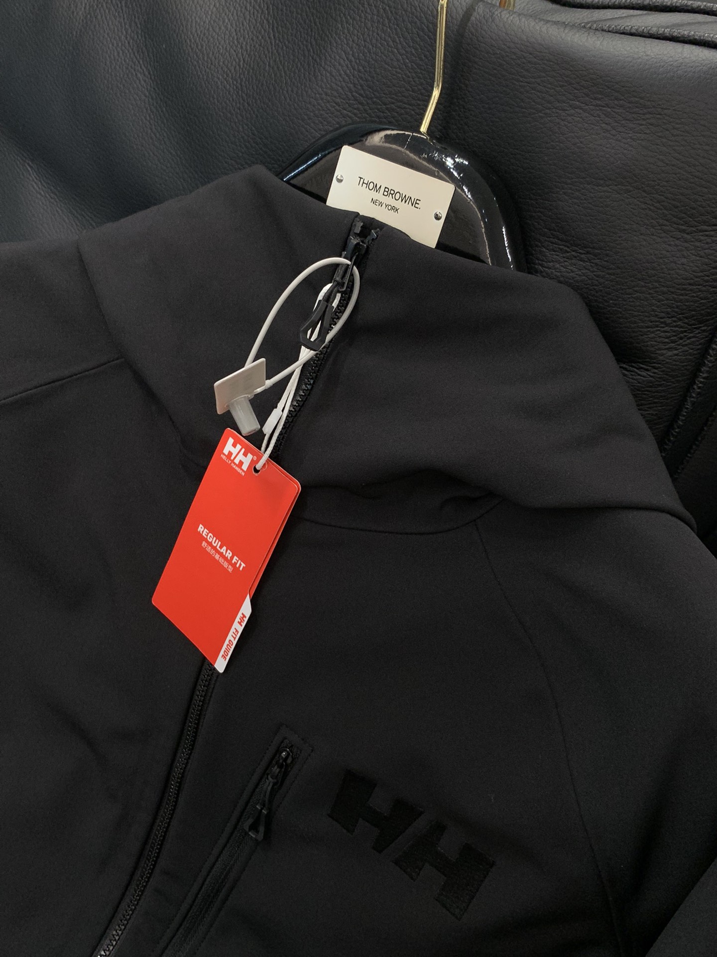 ，HELLY HANSEN/HH 男新款户外防水抓绒软壳衣外套夹克压胶软壳衣 实用性特别强 好东西 奥丁