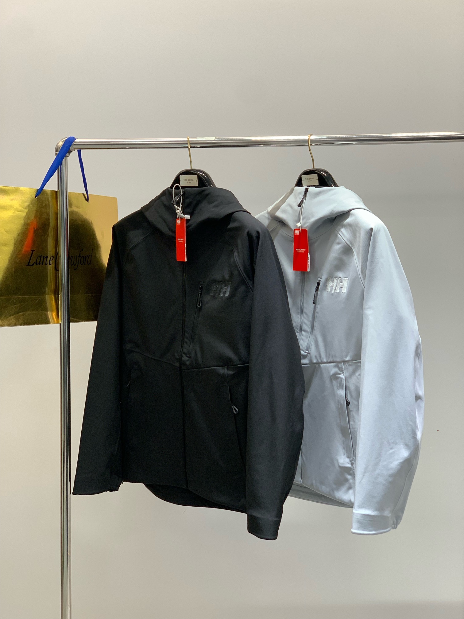 ，HELLY HANSEN/HH 男新款户外防水抓绒软壳衣外套夹克压胶软壳衣 实用性特别强 好东西 奥丁