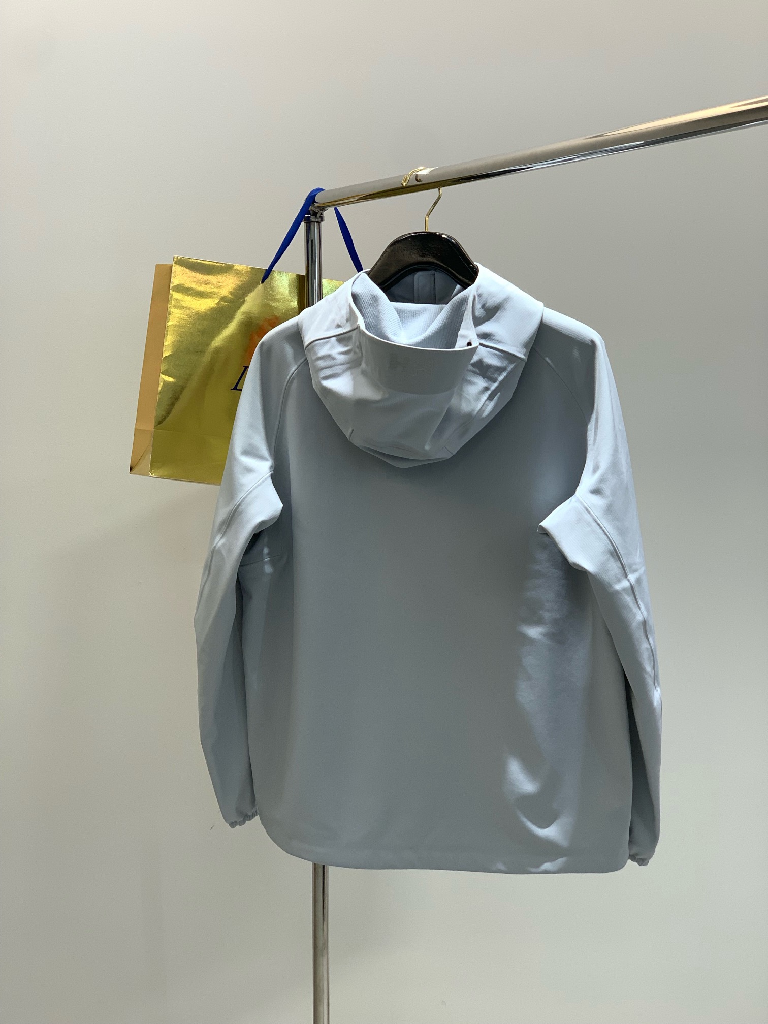 ，HELLY HANSEN/HH 男新款户外防水抓绒软壳衣外套夹克压胶软壳衣 实用性特别强 好东西 奥丁