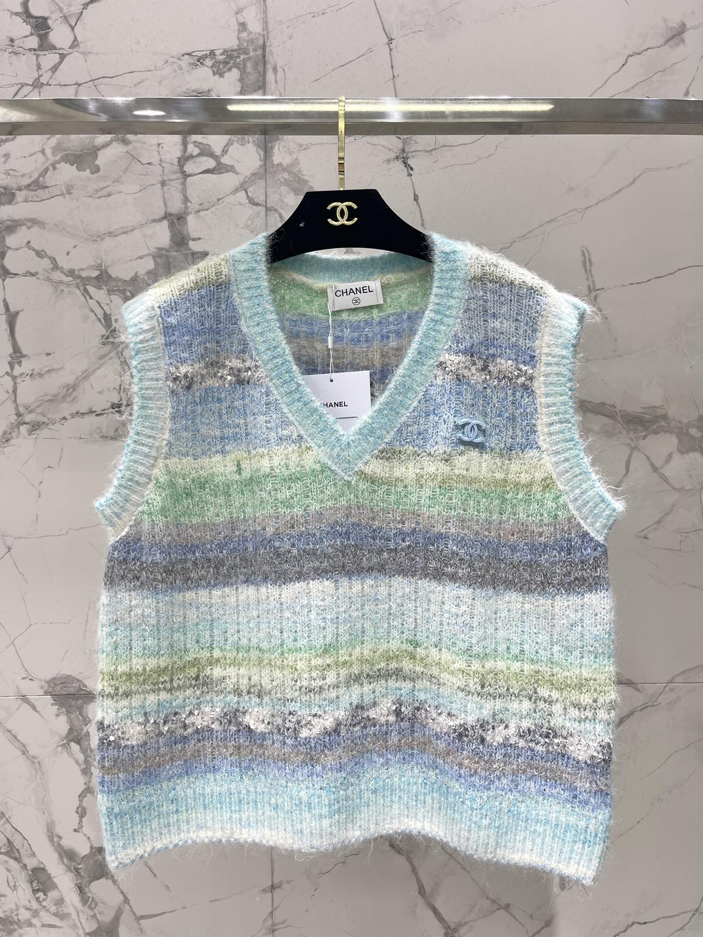 Chanel Women's V-Neck Sleeveless Mohair Gradient Knit Vest Top