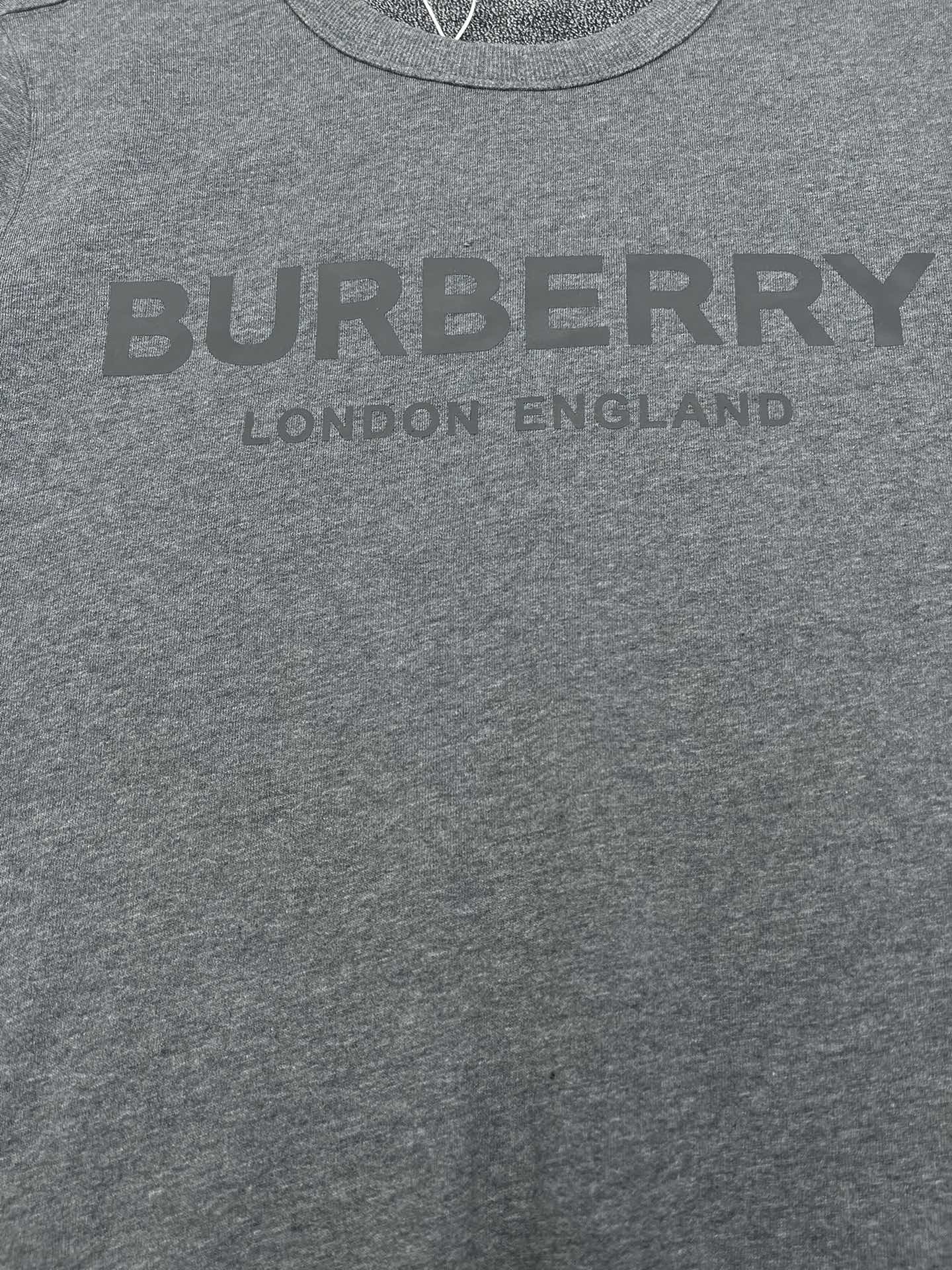 Burberry 巴宝莉 24ss灰色字母logoT恤长袖 高版本