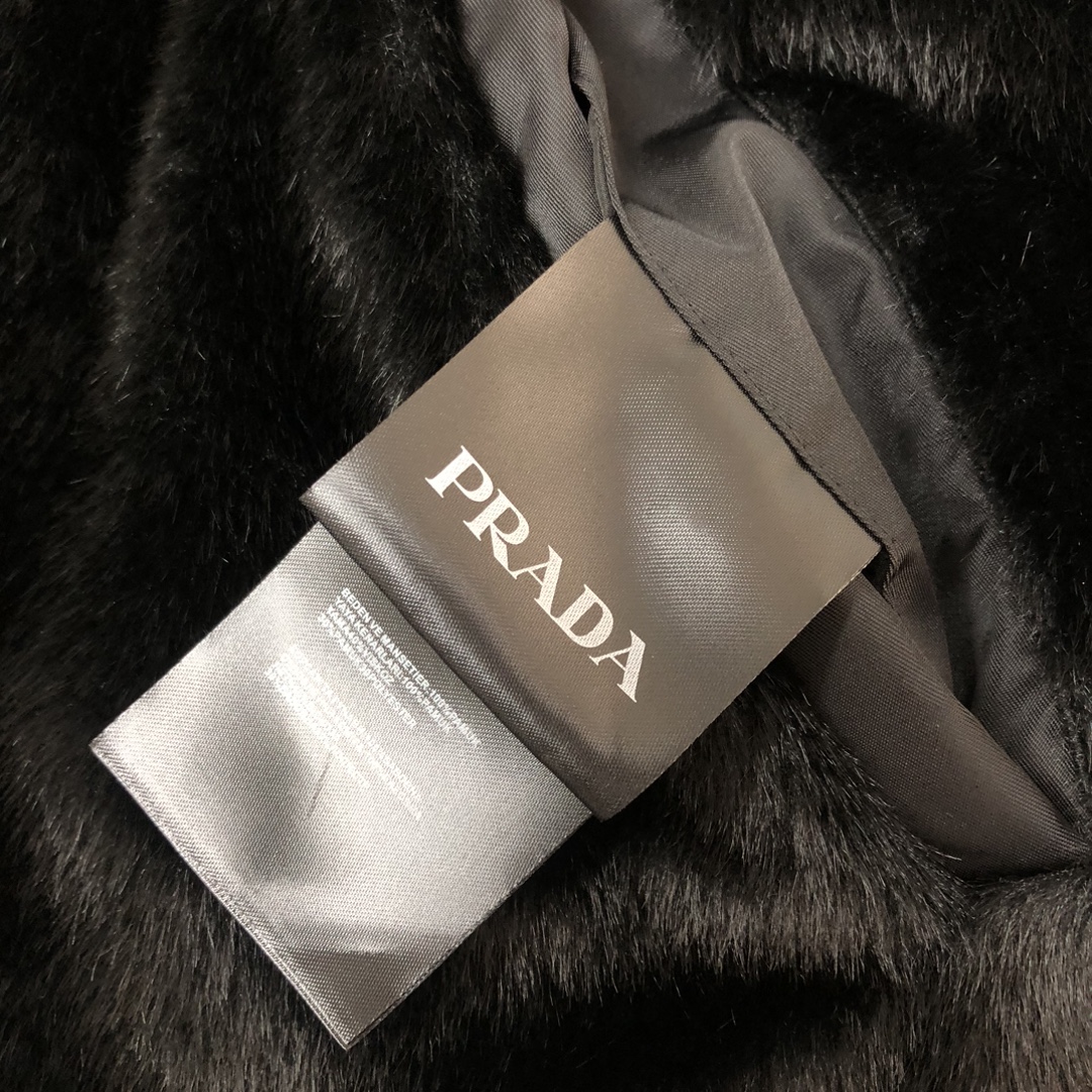 外套 🆕PRADA 普拉达 25秋冬新款双面穿夹克外套～两面🉑穿～满足多种穿搭风格～超级狠货 ！简约廓形